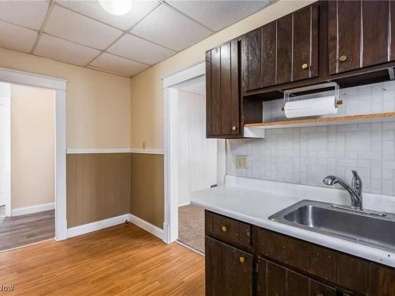 100 Gordon Street, Girard, OH 44420 Photo 10