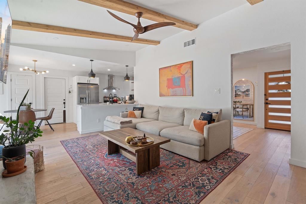 4902 Carsonhill Dr, Austin, TX 78723 Main Photo