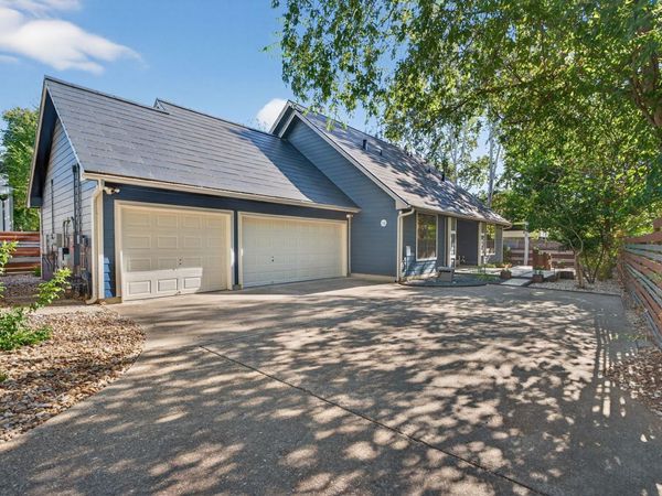 1811 Bluebonnet LN, Austin, TX 78704