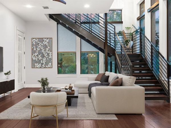 2811 Del Curto RD, Unit A, Austin, TX 78704