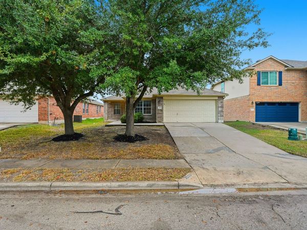 3908 Rocky Shore LN, Pflugerville, TX 78660