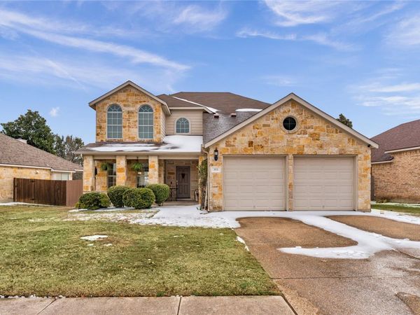 353 King Elder LN, Leander, TX 78641
