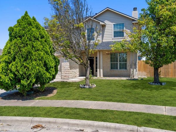 101 Redwood DR, Kyle, TX 78640