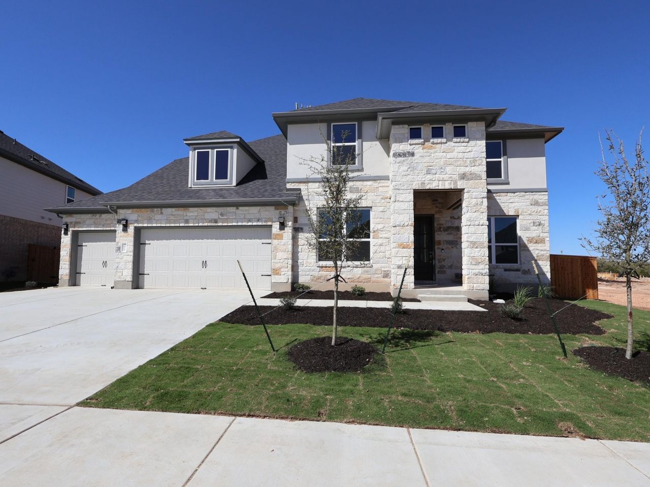 3977 Waco Way, Leander, TX 78641 Main Photo