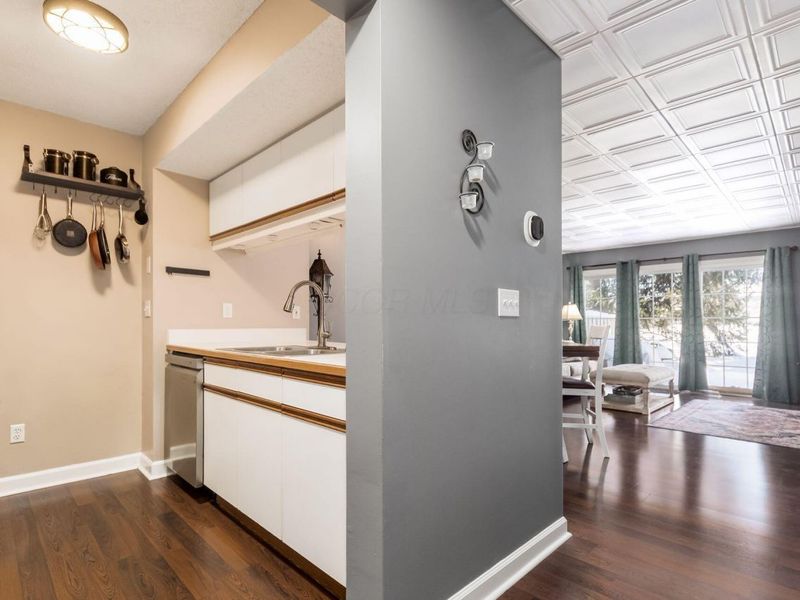 5355 Ambrosia Avenue, Unit 107C, Columbus, OH 43235 Photo 14