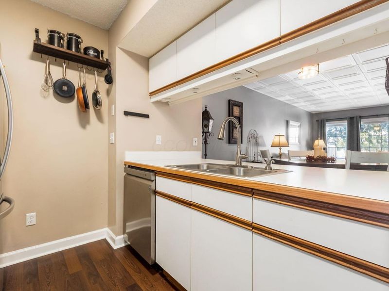 5355 Ambrosia Avenue, Unit 107C, Columbus, OH 43235 Photo 17