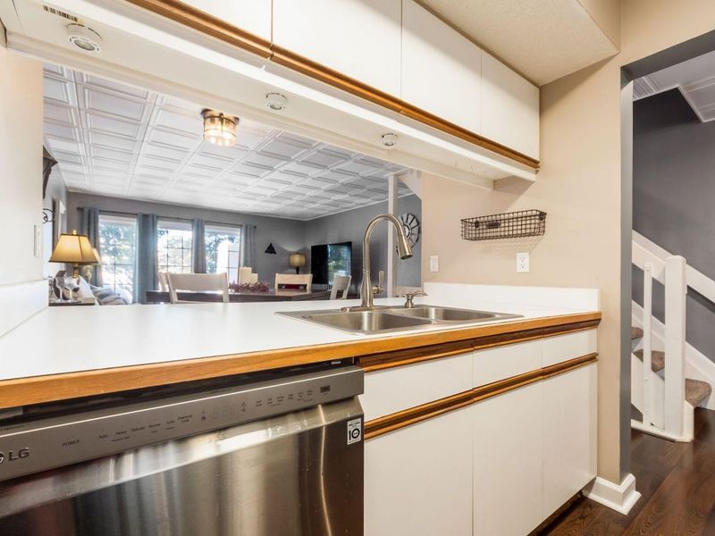 5355 Ambrosia Avenue, Unit 107C, Columbus, OH 43235 Photo 18