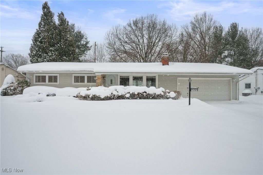 5282 Dogwood Trail, Lyndhurst, OH 44124 Main Photo