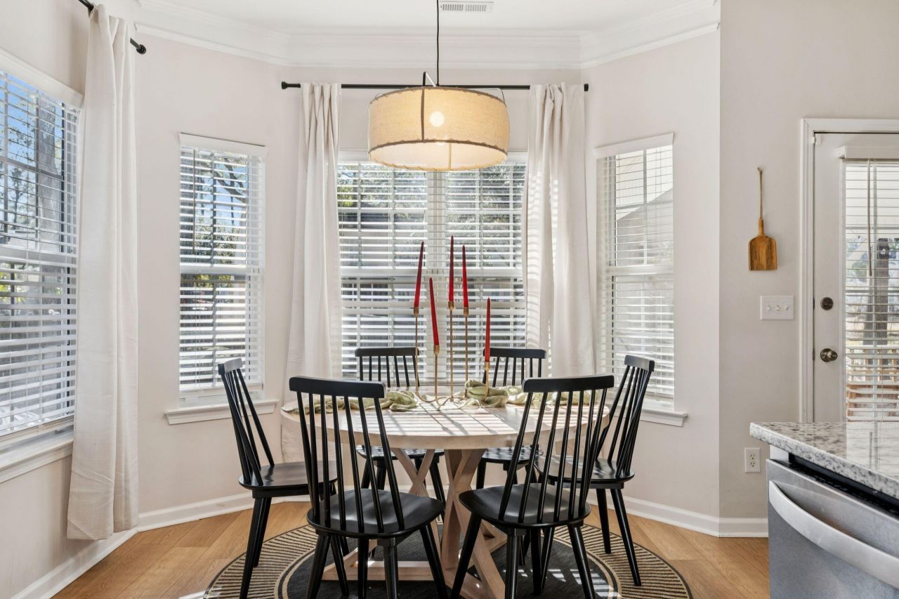 8657 Coppergrove Drive Photo 10