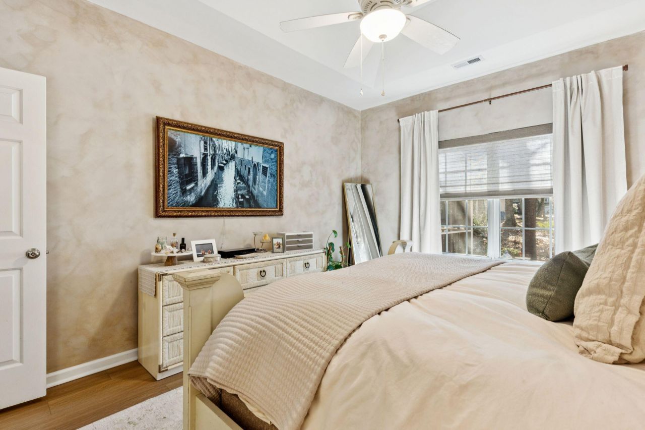 8657 Coppergrove Drive Photo 21