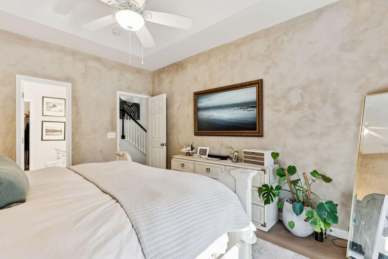 8657 Coppergrove Drive Photo 22