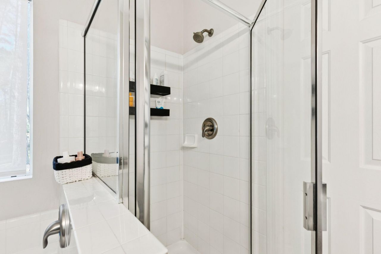 8657 Coppergrove Drive Photo 24