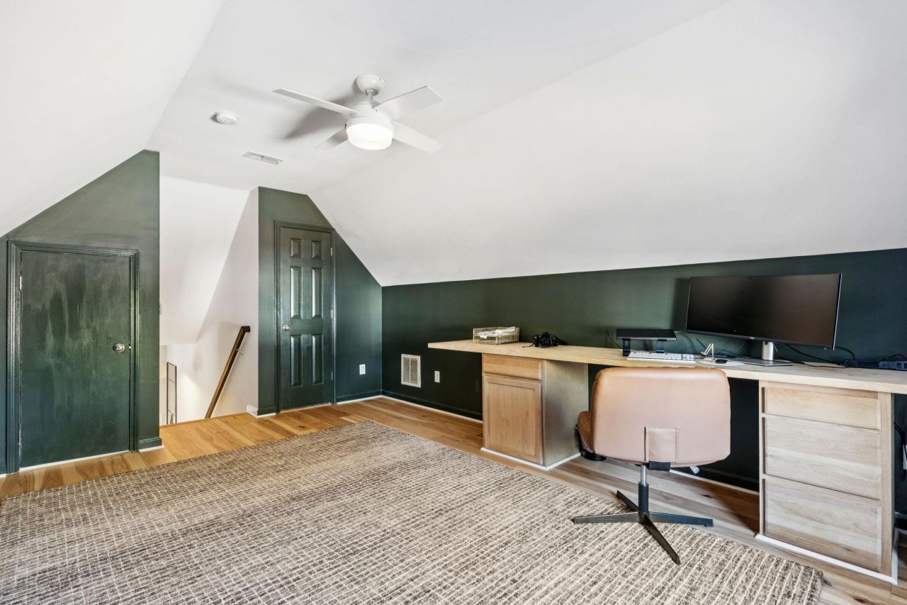 8657 Coppergrove Drive Photo 28