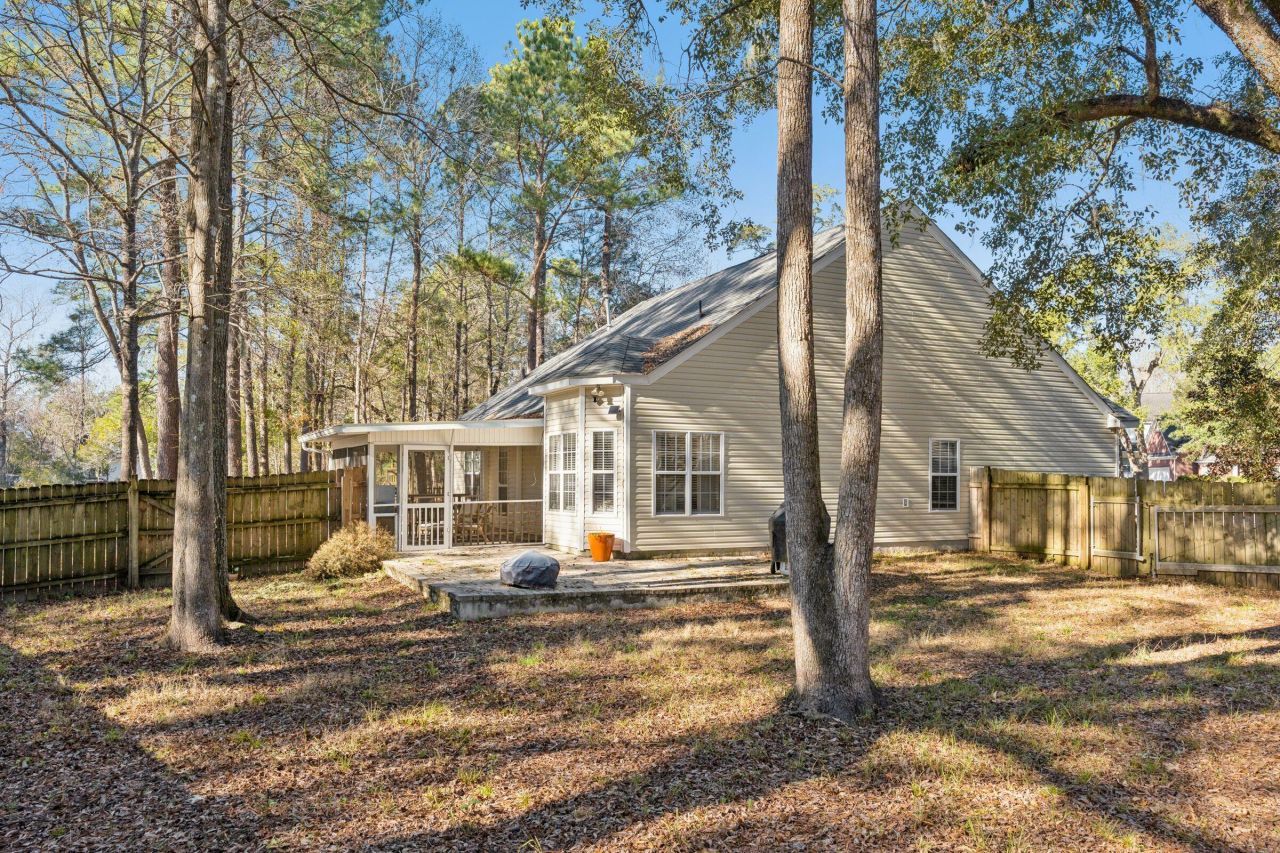 8657 Coppergrove Drive Photo 35