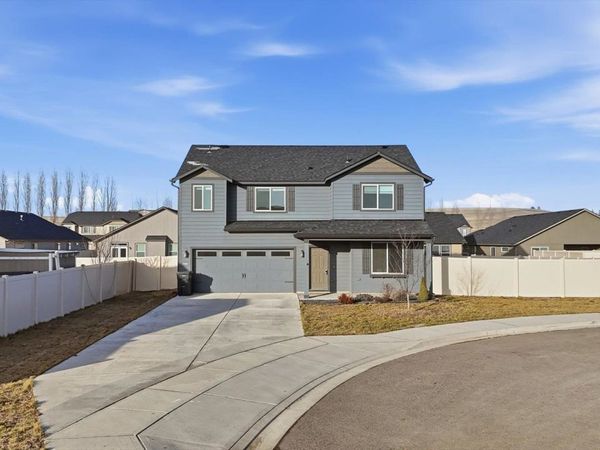 735 Grouse Ct, Cheney, WA 99004