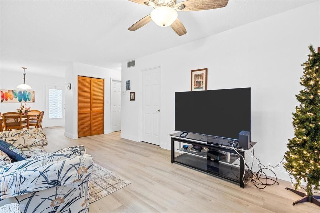 2950 SE Ocean Blvd, Unit 1-5, Stuart, FL 34996 Photo