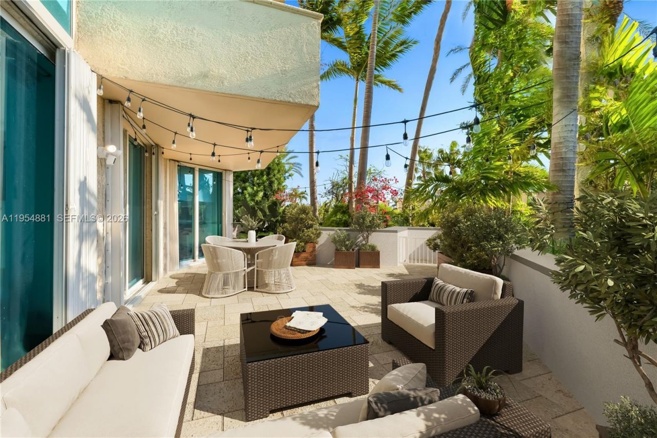 300 S Pointe Dr, Unit 303, Miami Beach, FL 33139 Photo