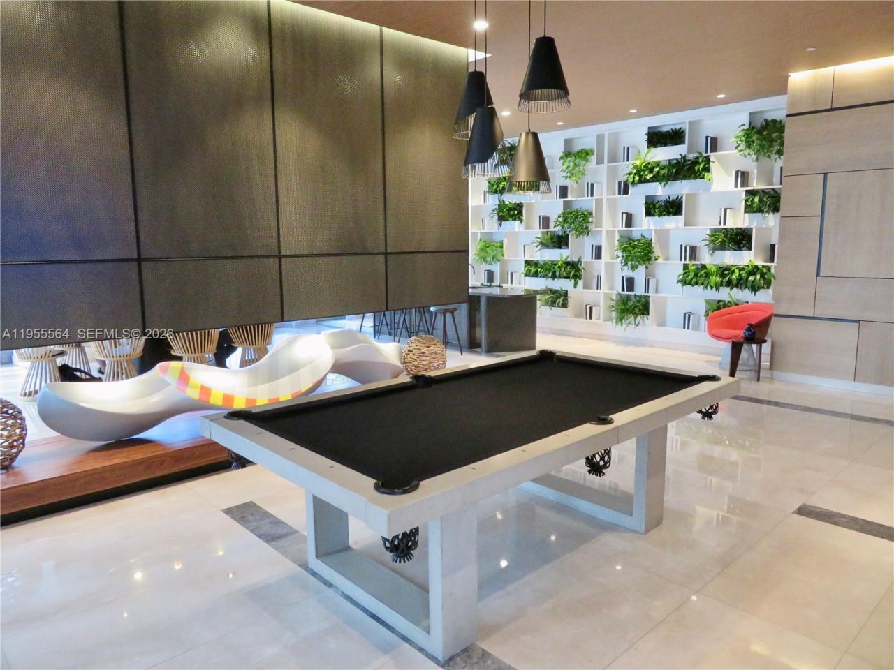 45 SW 9th St, Unit 4606, Miami, FL 33130 Photo