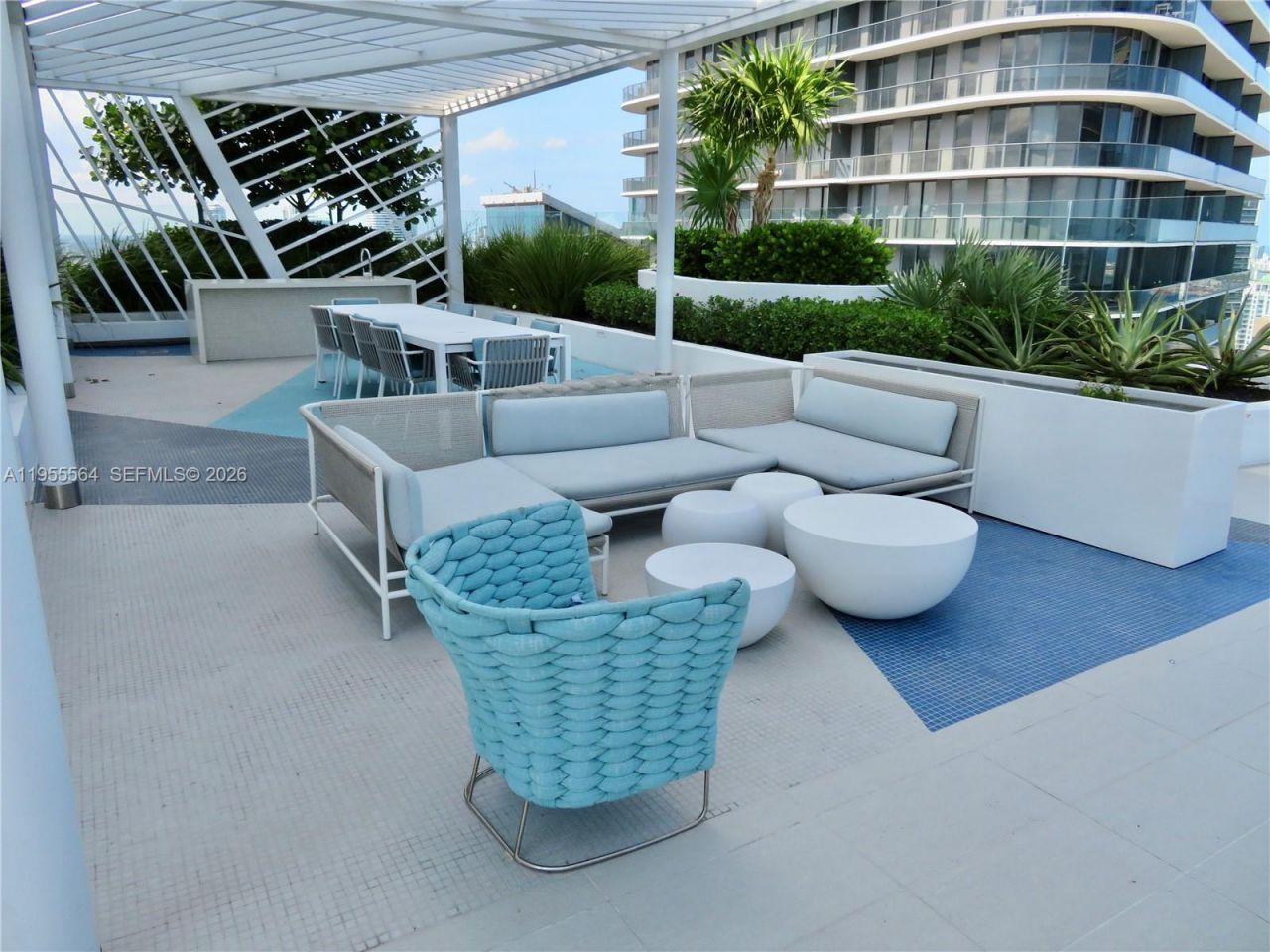 45 SW 9th St, Unit 4606, Miami, FL 33130 Photo