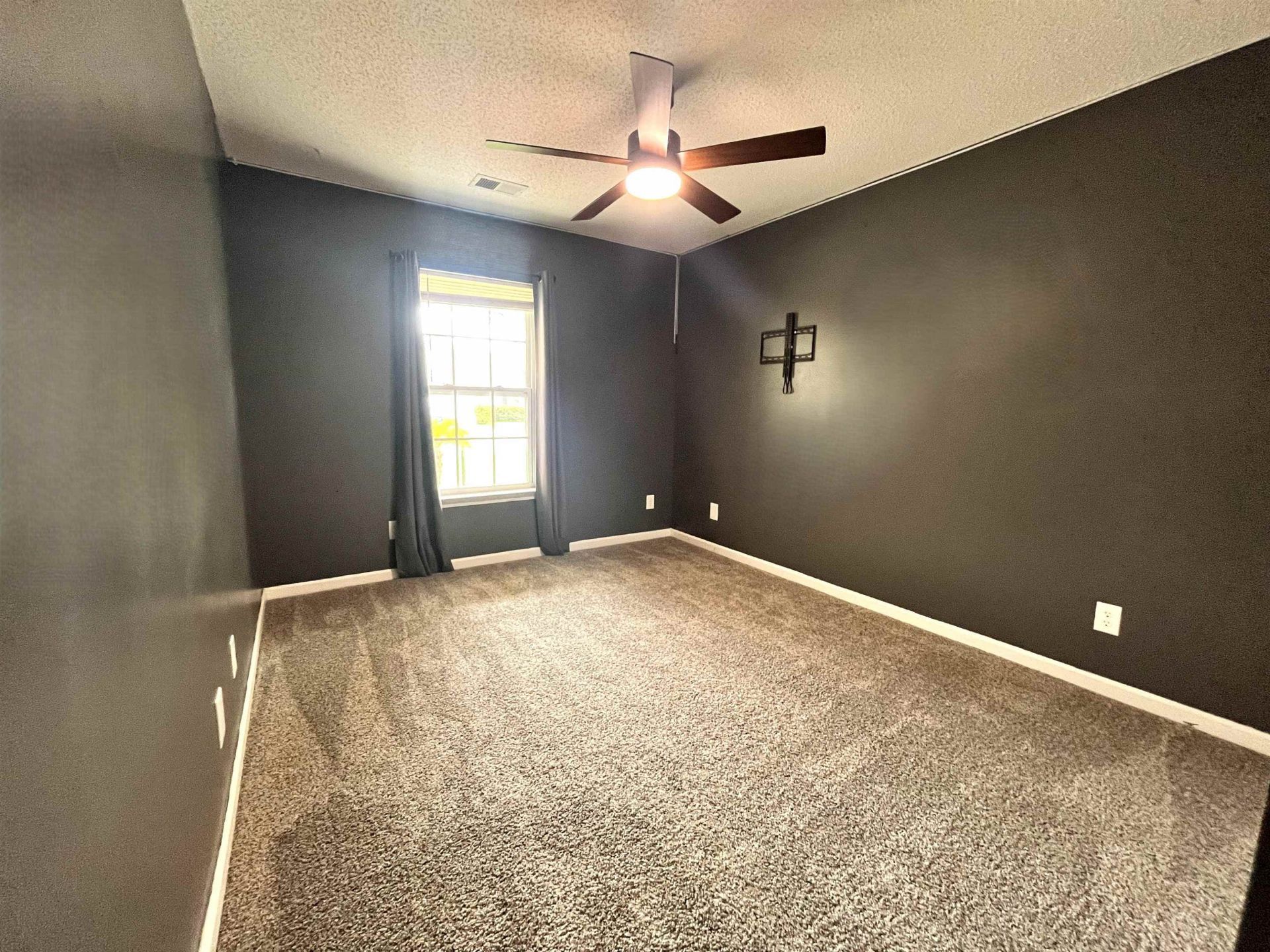 630 Glen Haven Dr. Photo 24