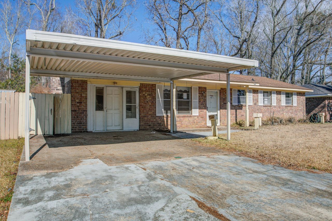 114 Froman Drive Photo 14