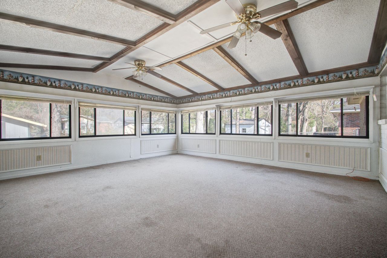 114 Froman Drive Photo 22