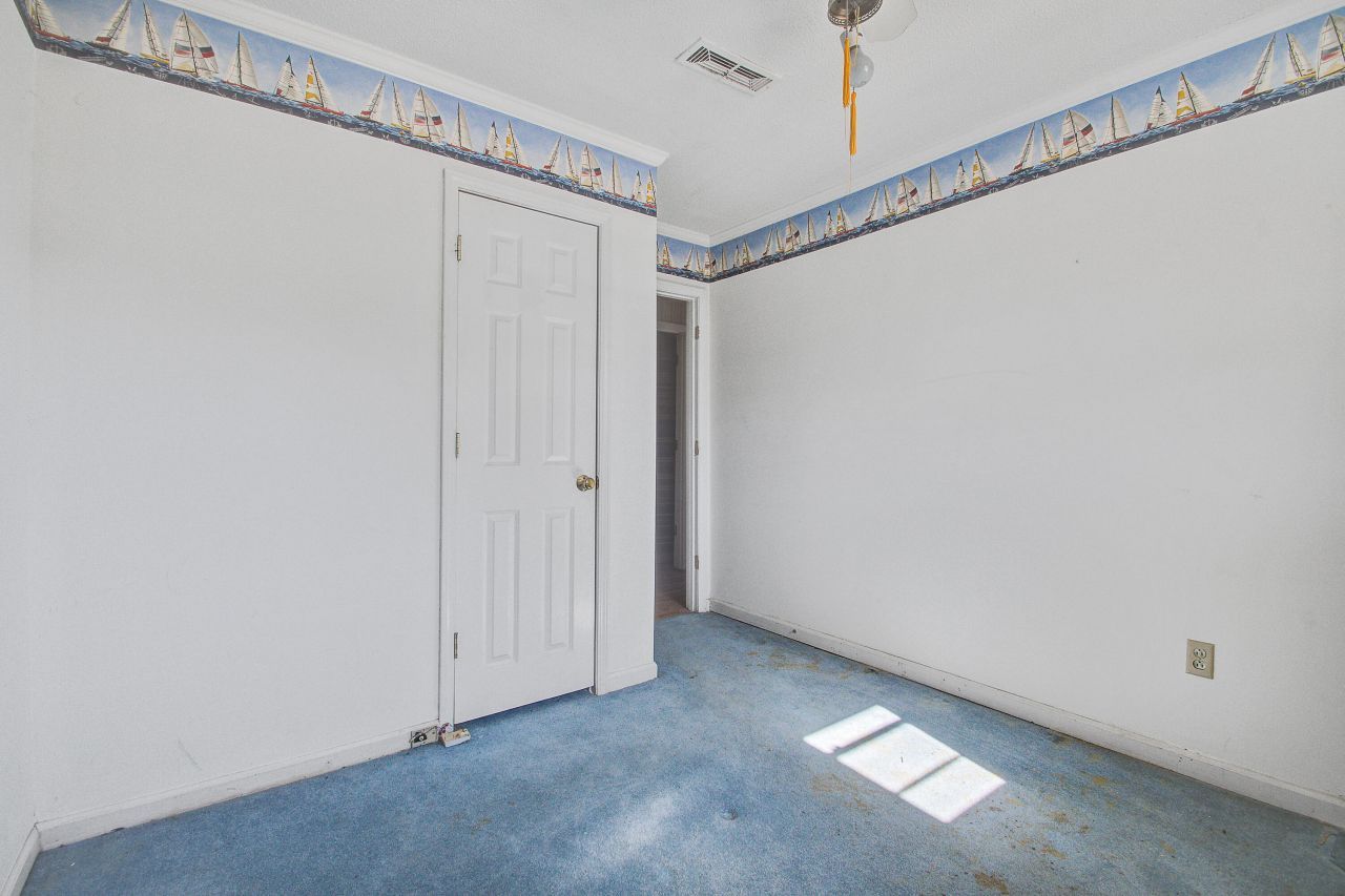 114 Froman Drive Photo 26