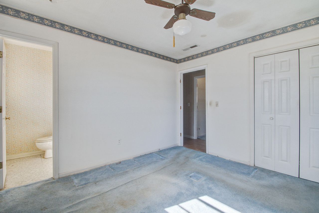 114 Froman Drive Photo 32