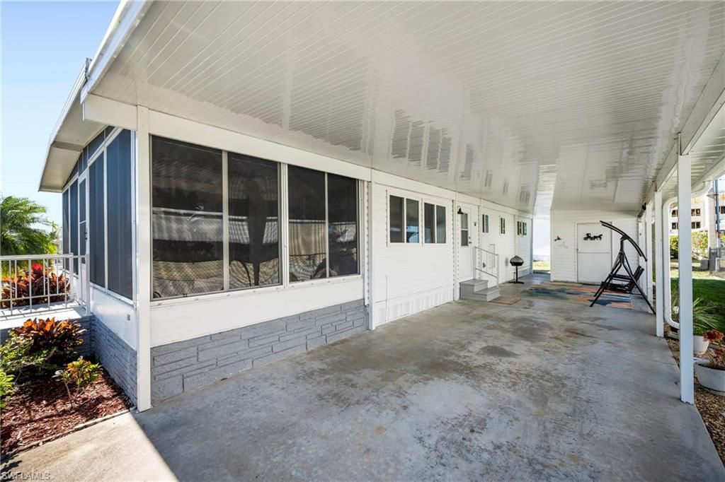 204 Harvest Ln, North Fort Myers, FL 33917 Photo