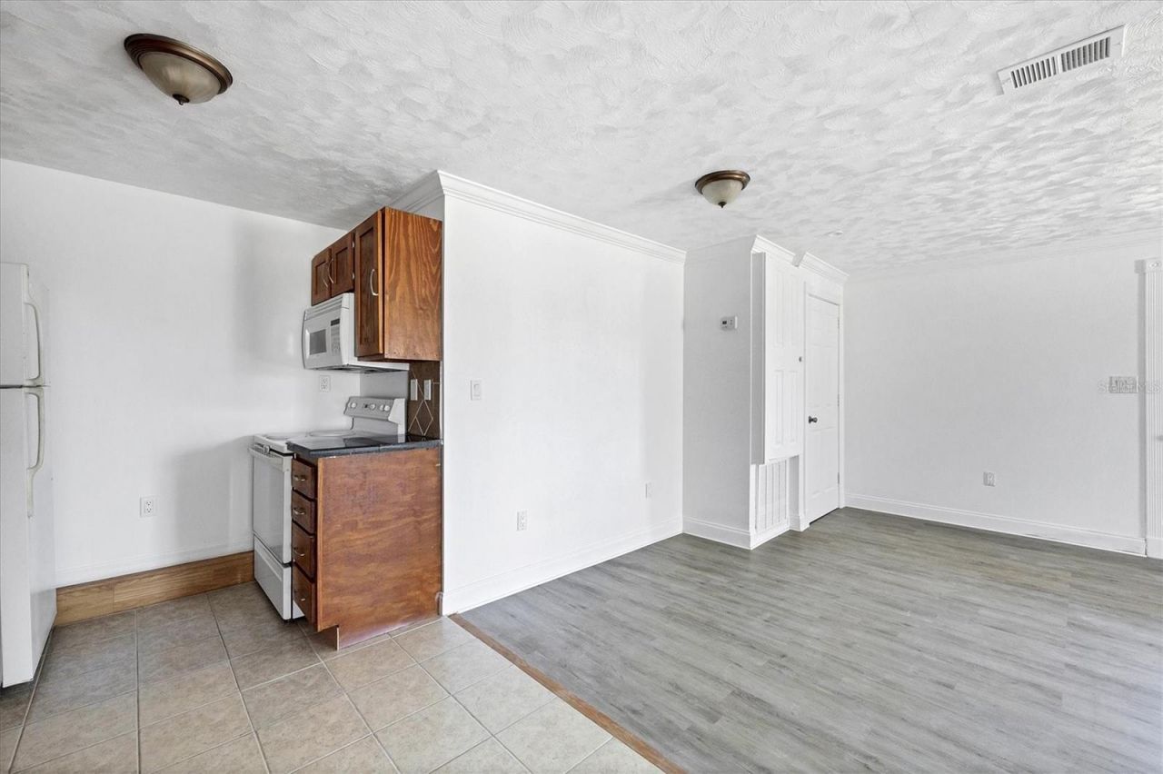 651 Jungle Queen Way, Longboat Key, FL 34228 Photo