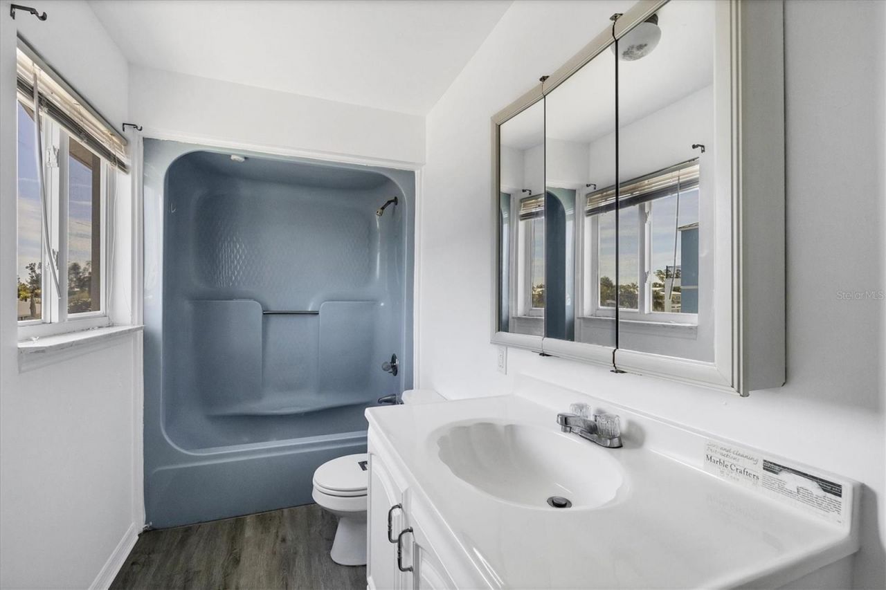 651 Jungle Queen Way, Longboat Key, FL 34228 Photo