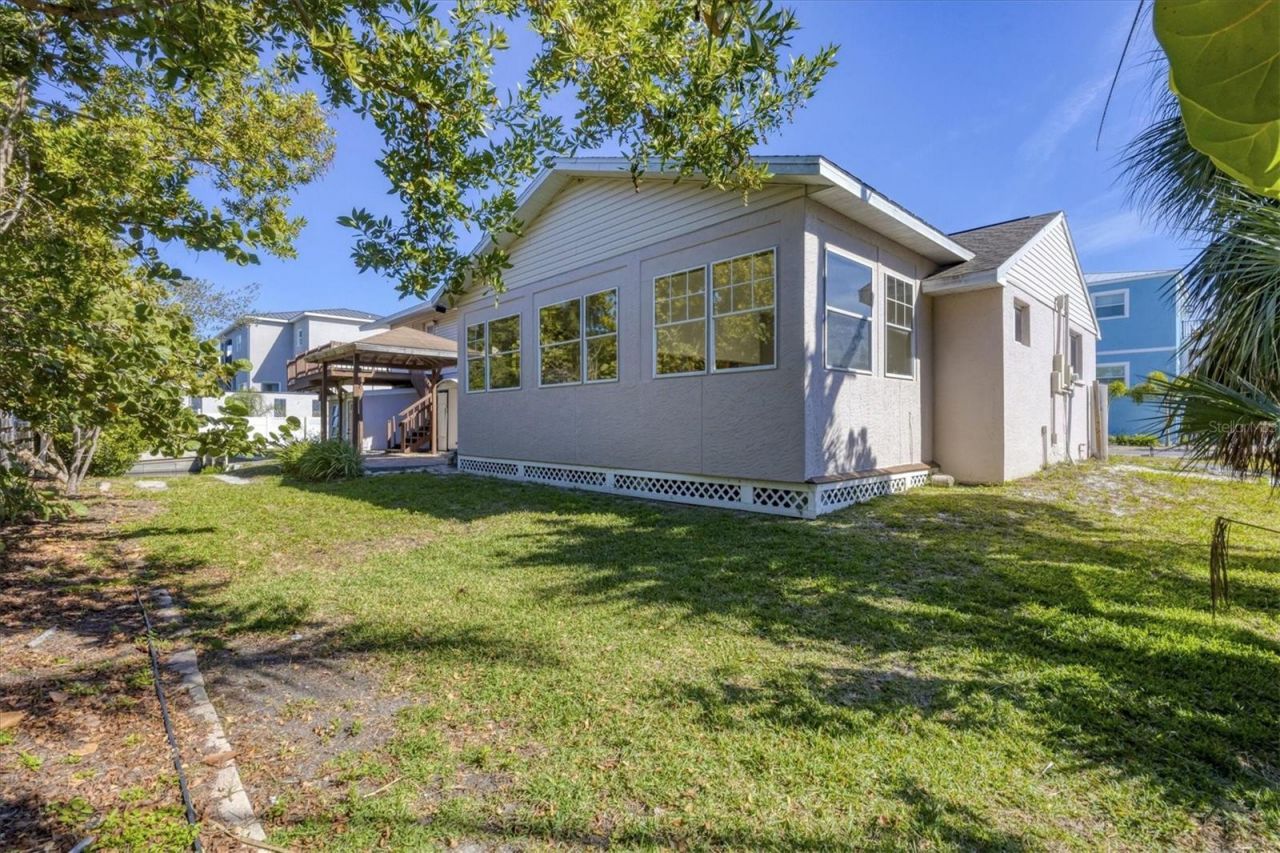 651 Jungle Queen Way, Longboat Key, FL 34228 Photo