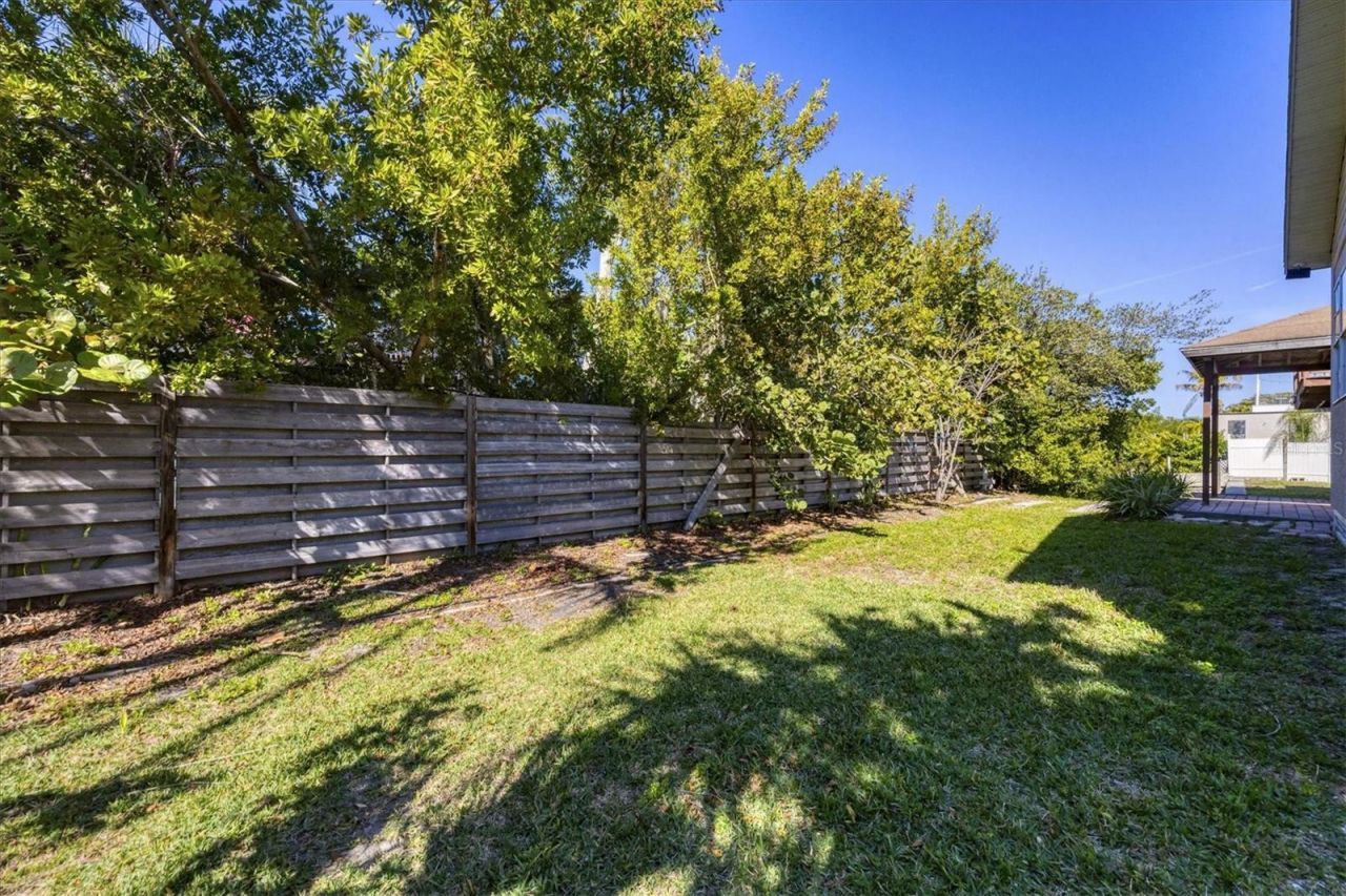 651 Jungle Queen Way, Longboat Key, FL 34228 Photo