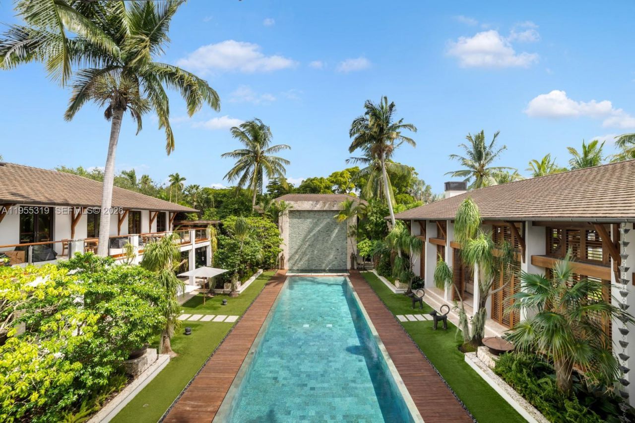 600-620 Arvida Pkwy, Coral Gables, FL 33156 Photo