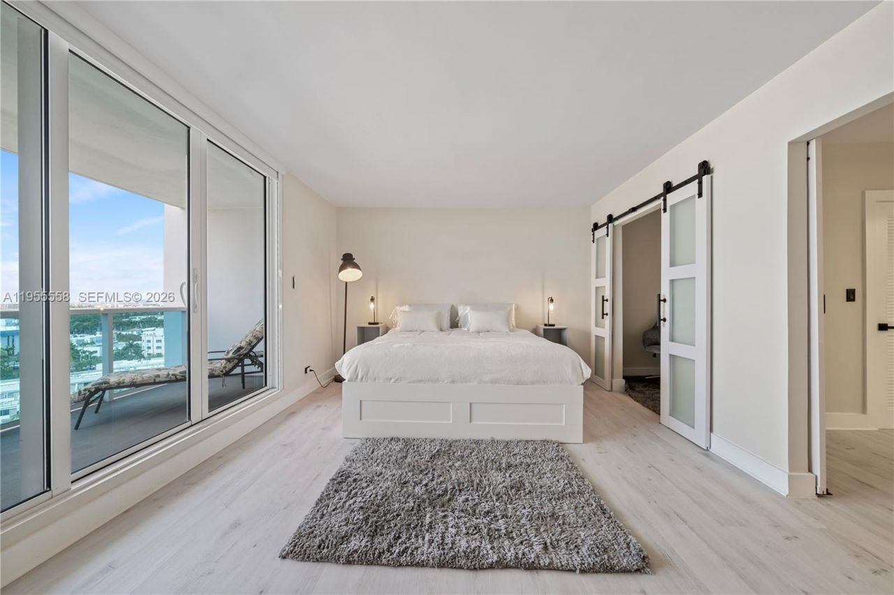 2301 Collins Ave , Unit 1130, Miami Beach, FL 33139 Photo