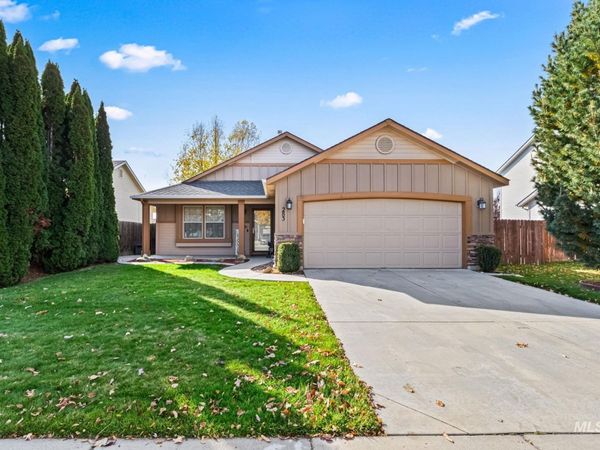 283 E Producer Dr, Meridian, ID 83646