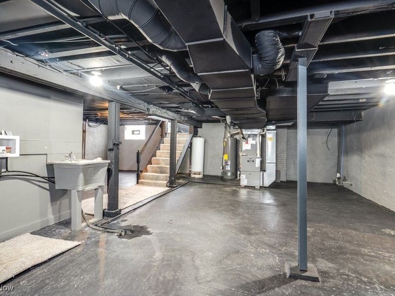 231 E Dresden Avenue, Akron, OH 44301 Photo 43