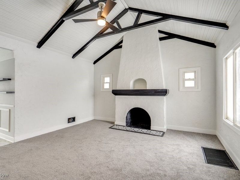 231 E Dresden Avenue, Akron, OH 44301 Photo 9