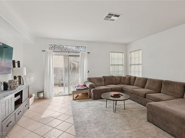 7616 Yondering Avenue, Las Vegas, NV 89131