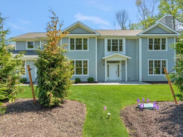 48 Plainview Road , Woodbury, NY 11797