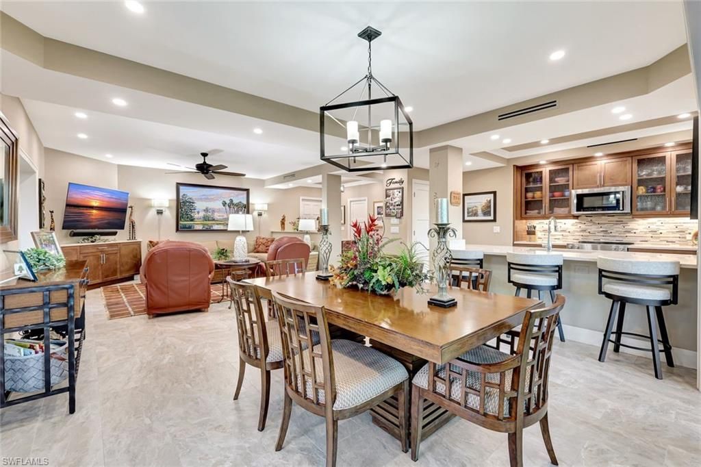 6820 Pelican Bay Blvd, Unit 133, Naples, FL 34108 Photo
