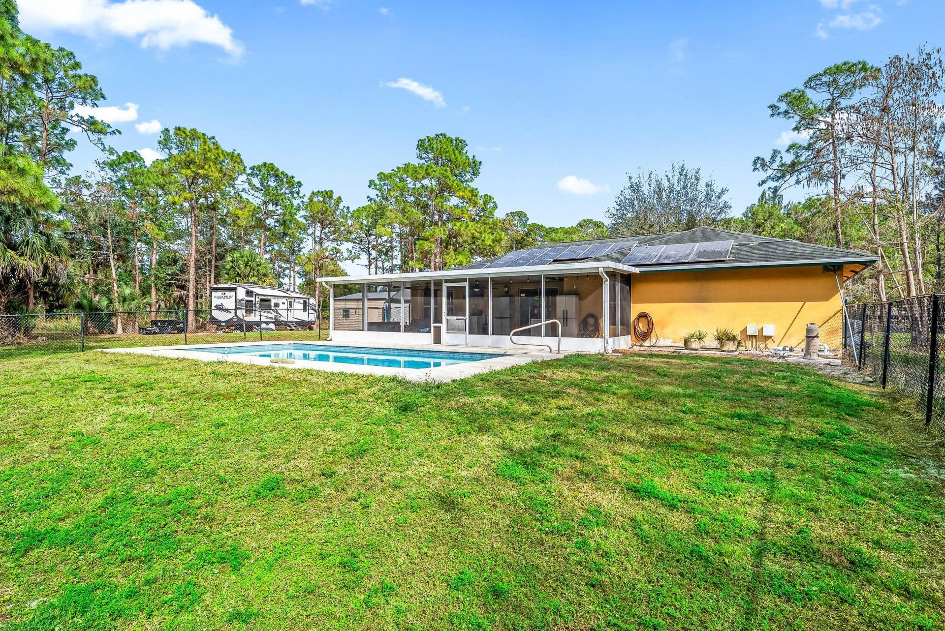 2195 F Road, Loxahatchee Groves, FL 33470 Photo