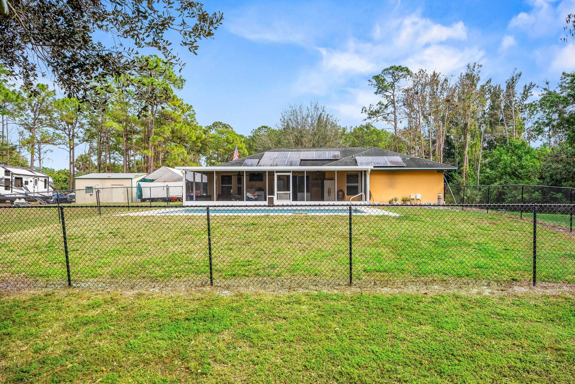 2195 F Road, Loxahatchee Groves, FL 33470 Photo