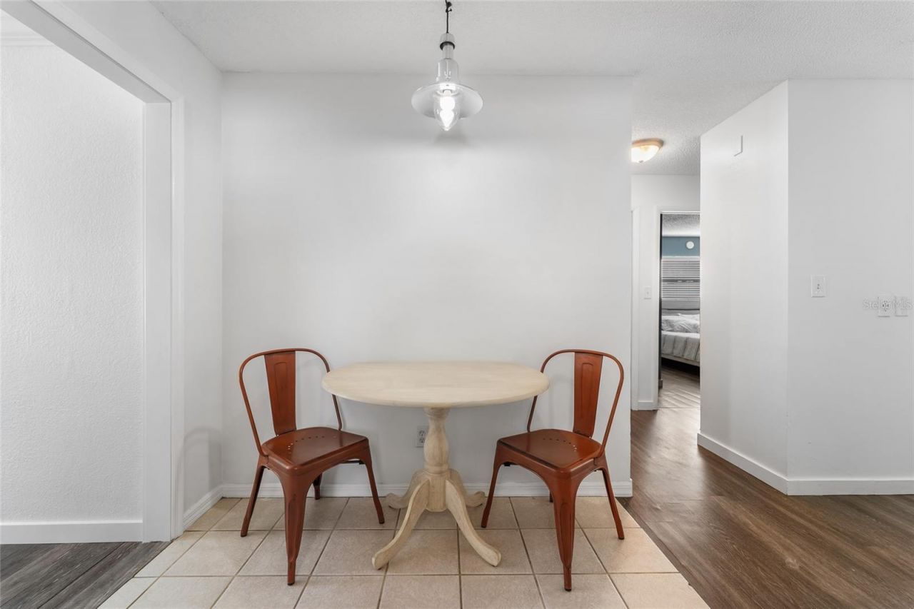 1221 36th Terrace N, Saint Petersburg, FL 33704 Photo