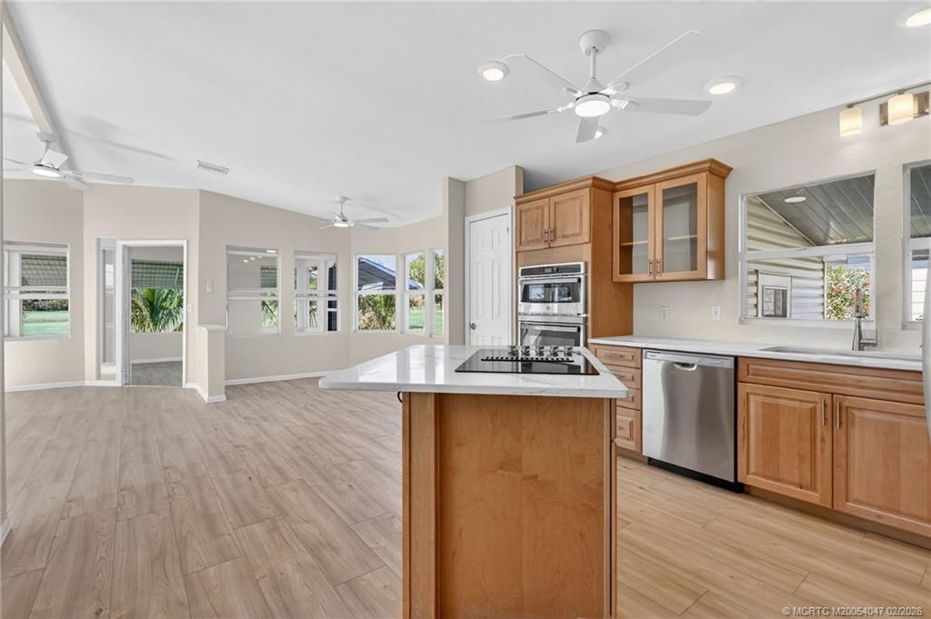 7924 SE Saratoga Drive, Hobe Sound, FL 33455 Photo