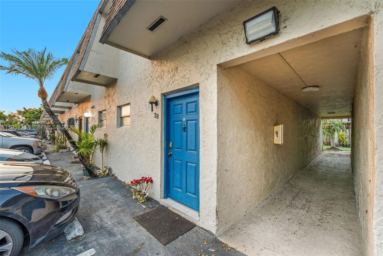 15389 S Dixie Hwy 38 Hwy, Palmetto Bay, FL 33157 Photo