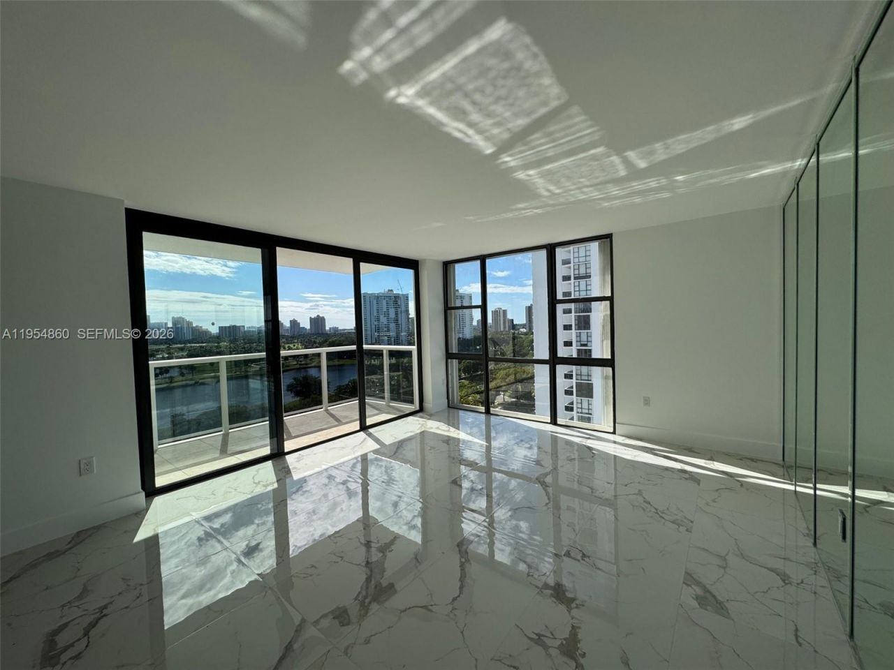 3675 N Country Club Dr, Unit 1209, Aventura, FL 33180 Photo