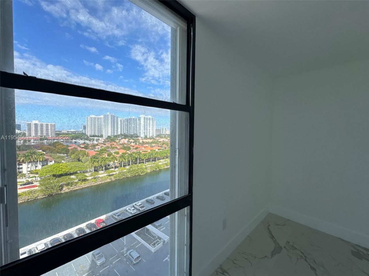 3675 N Country Club Dr, Unit 1209, Aventura, FL 33180 Photo