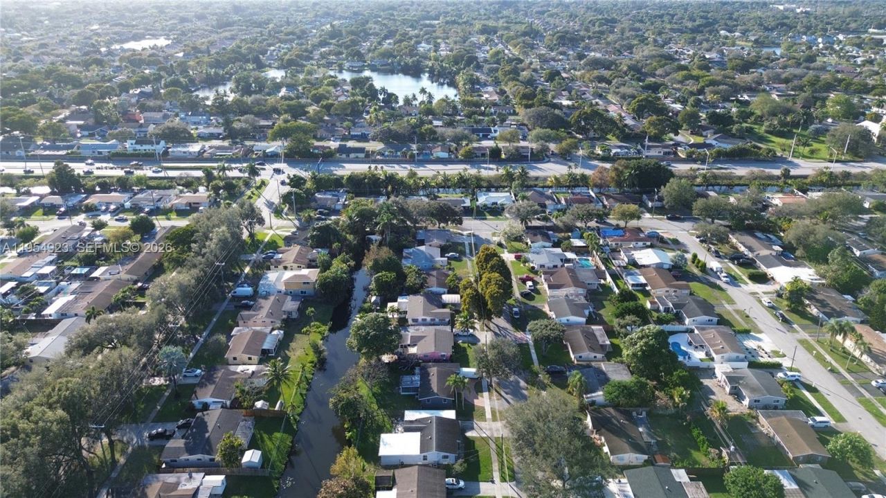 9425 SW 51st Pl , Cooper City, FL 33328 Photo