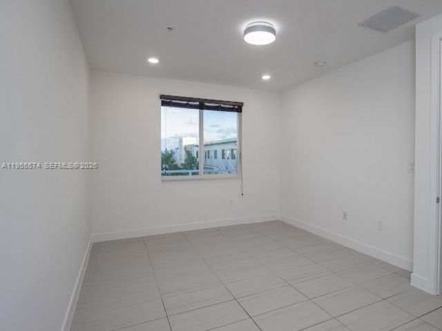 6416 NW 102nd Ct, Unit 303, Doral, FL 33178 Photo